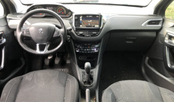 Peugeot 208 1.6HDI100 GRIS MAT GPS/LED/CAMERA/PARKTRONIC/16″ complet