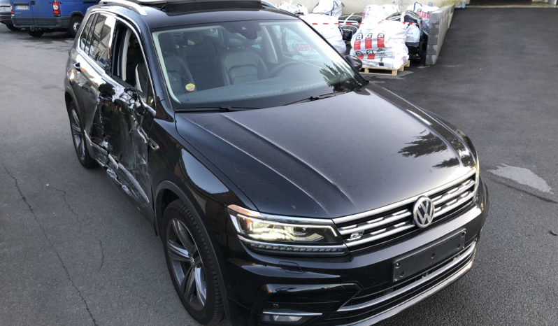 VW TIGUAN R LINE 2.0 TDI 150 FULL TOIT/VIRTUAL COKPIT/FULL LED/CUIR/GPS/CAMERA 360/FRONT ASSIST/LIGN ASSIST/19″ complet