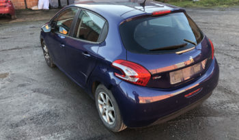 Peugeot 208 1.4 HDI 70 Active GPS/RADAR/15″ complet