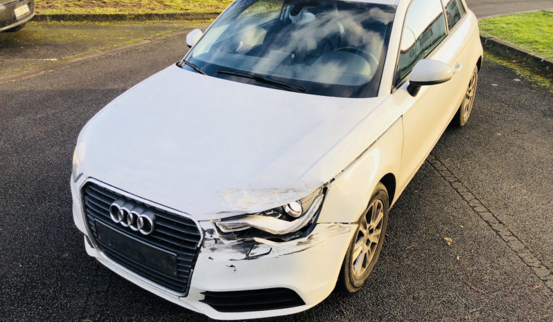 AUDI A1 1.6 TDI 90 FULL CUIR/GPS/XENON/16″ complet