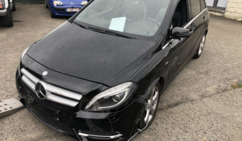 Mercedes-Benz B 200 Sport FULL TOIT/GPS/SEMI-CUIR/XÉNON/17 Accidenté complet