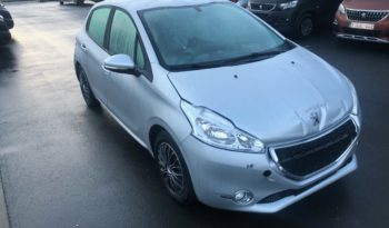 Peugeot 208 1.4 HDI 70 Active complet