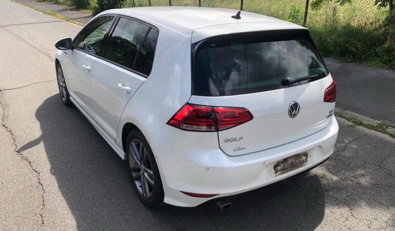 VW Golf VII 1.6 TDI 105 R Line ACC/GPS/PARK ASSIST/17″ Accidenté complet