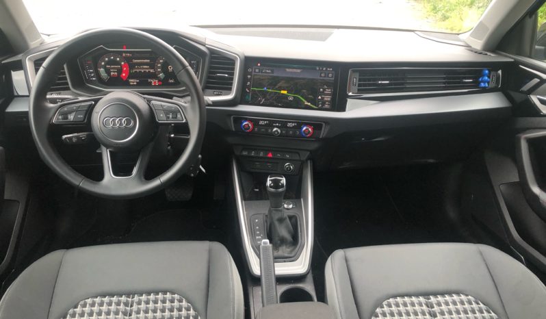 Audi A1 Sportback 35 TFSI 116 S Line Full GPS/FULL LED/B&O/LANE ASSIST/17″ Accidenté complet