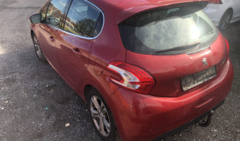 Peugeot 208 1.6 e-HDI ALLURE complet