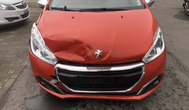 Peugeot 208 1.6 BlueHDI 75 Style GPS complet