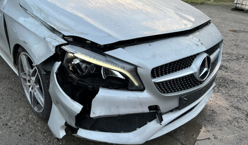 Mercedes-Benz A 200 d Fascination AMG FULL Accidenté complet