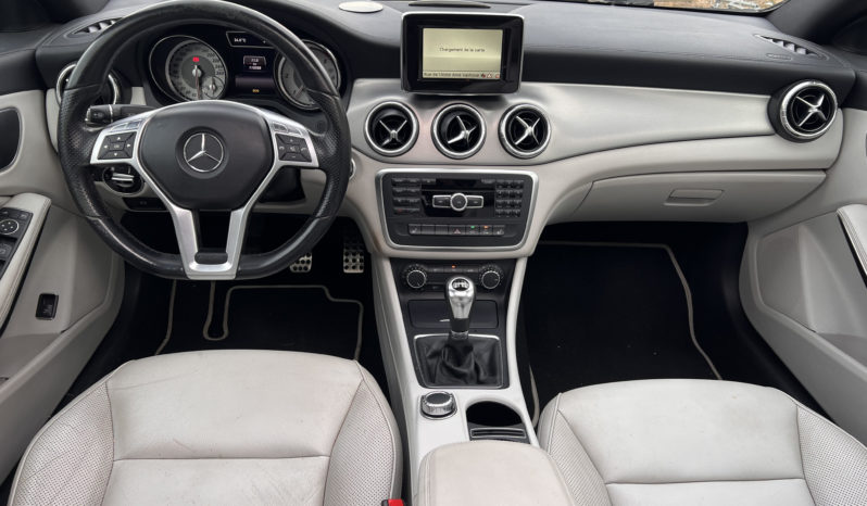 Mercedes-Benz CLA 200 Fascination AMG FULL complet