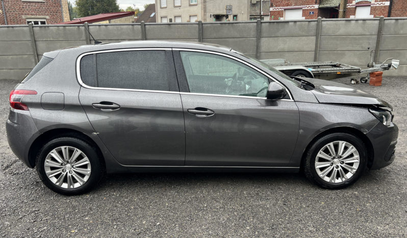 Peugeot 308 1.6 BlueHDI 115 Allure FULL complet