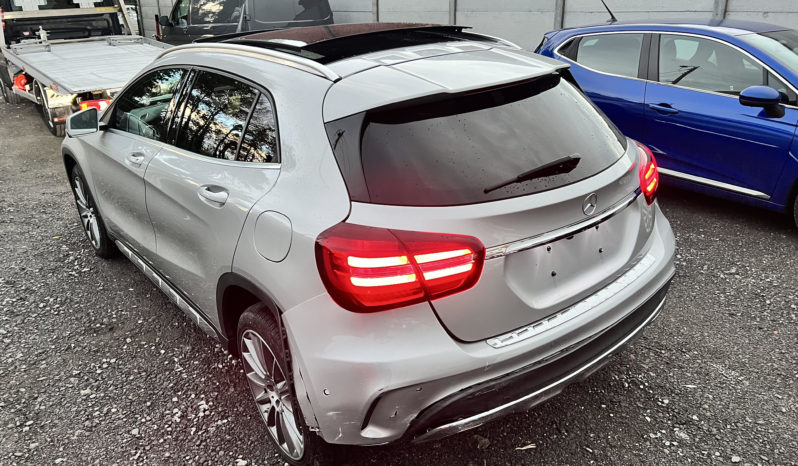 Mercedes-Benz GLA 180 d Fascination AMG FULL complet