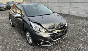 Peugeot 208 1.6 BlueHDI 100 Allure FULL complet