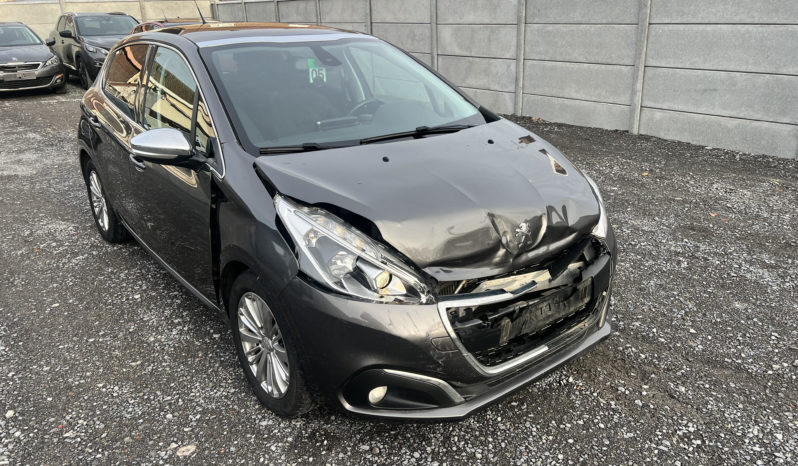 Peugeot 208 1.6 BlueHDI 100 Allure FULL complet